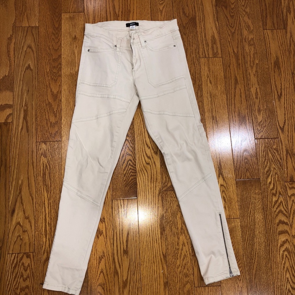 BDG off white jeans